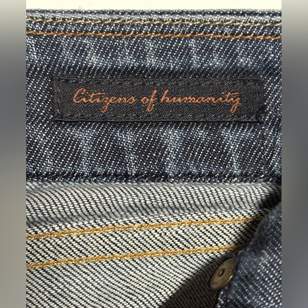 Citizens Of Humanity Dark Blue Denim Bermuda Shorts - Picture 6 of 9